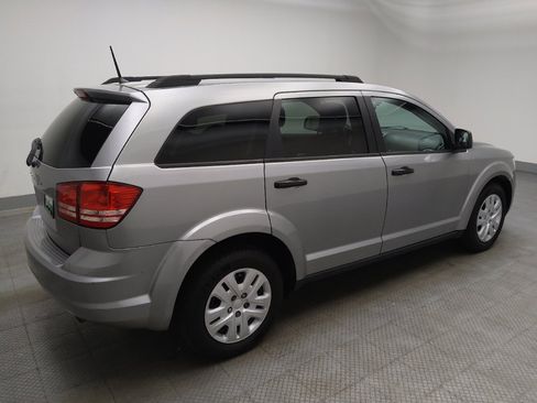 Used 2020 Dodge Journey SE FWD image 10