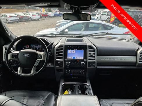 Used 2017 Ford F350 Platinum w/ Platinum Ultimate Package image 16