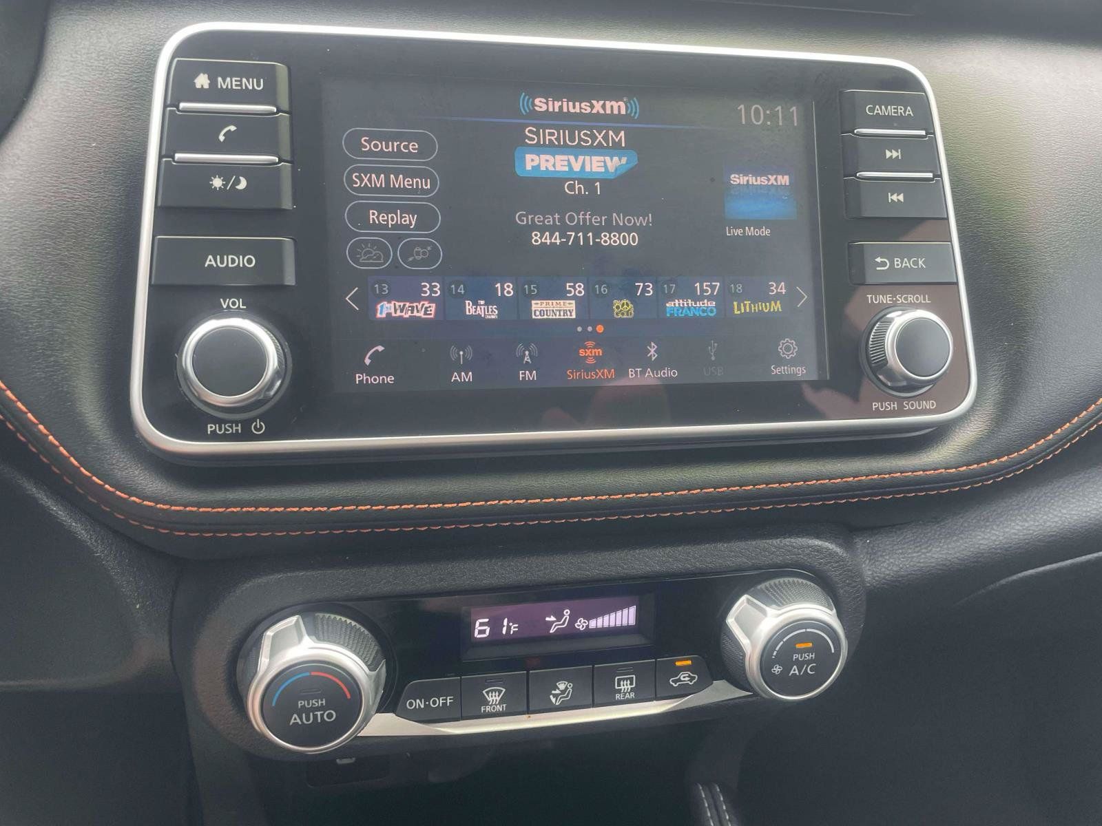 Used 2020 Nissan Kicks SR w/ Exterior Package FWD image 16