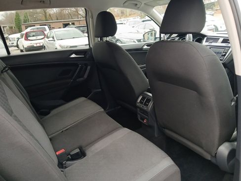Used 2018 Volkswagen Tiguan S w/ 3rd Row Seat Package image 16