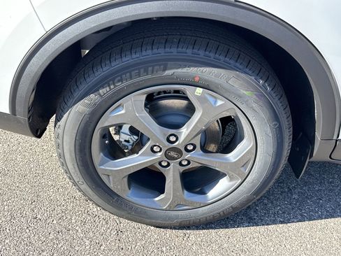 New 2025 Ford Escape ST-Line w/ Equipment Group 301A image 6