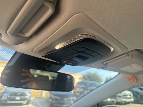 Used 2024 Toyota Corolla LE image 15