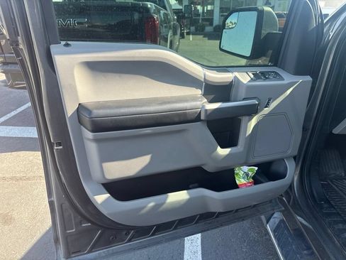 Used 2019 Ford F150 XLT w/ Equipment Group 302A Luxury AWD/4WD image 12