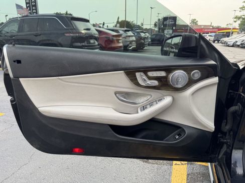 Used 2018 Mercedes-Benz C 300 4MATIC Cabriolet w/ AMG Line image 19