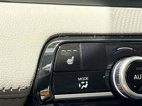 New 2025 Honda Pilot Touring image 29