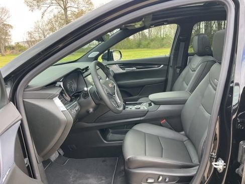 New 2026 Cadillac XT5 Premium Luxury w/ Driver Assist Package FWD image 16