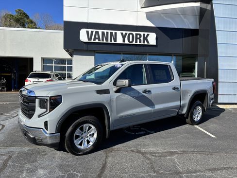 Used 2024 GMC Sierra 1500 Pro w/ Pro Value Package image 53