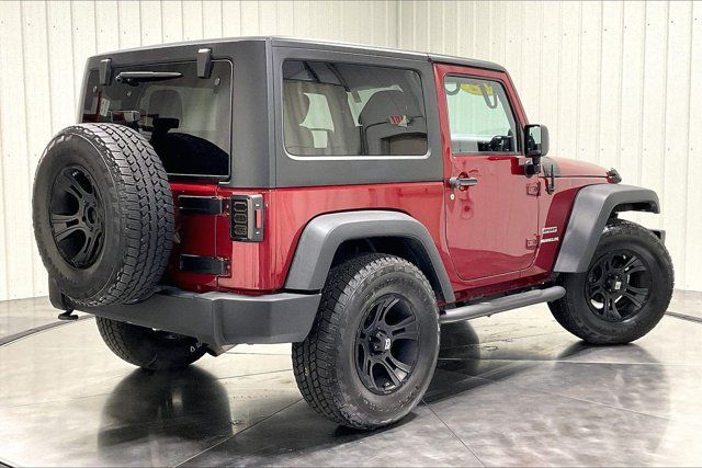 Used 2012 Jeep Wrangler Sport AWD/4WD image 13