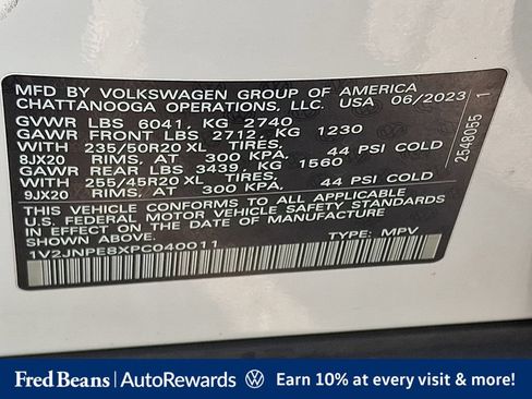 Certified 2023 Volkswagen ID.4 Pro S Plus AWD/4WD image 32