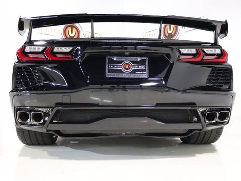 Used 2021 Chevrolet Corvette Stingray Premium Conv w/ Battery Protection Package image 35