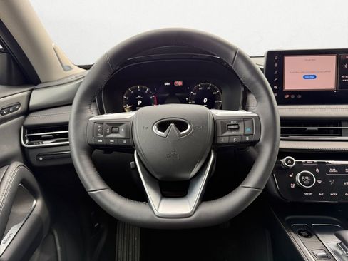 Certified 2026 INFINITI QX60 Luxe w/ Family Package image 7