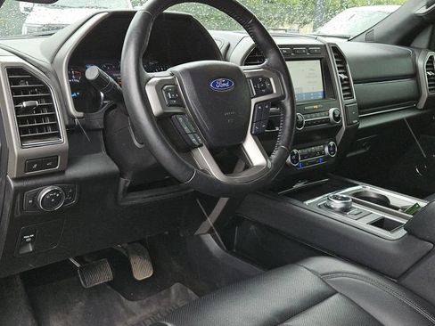 Used 2021 Ford Expedition XLT RWD image 28
