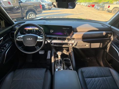 Used 2025 Kia Telluride SX X-Line image 23