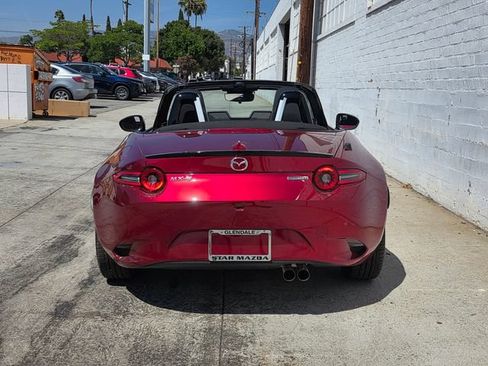 New 2026 MAZDA MX-5 Miata Club RWD image 5