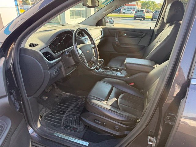 Used 2017 Chevrolet Traverse Premier AWD/4WD image 4