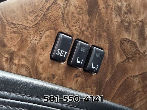 Used 2024 Nissan Armada SL w/ Captain's Chairs Package image 36