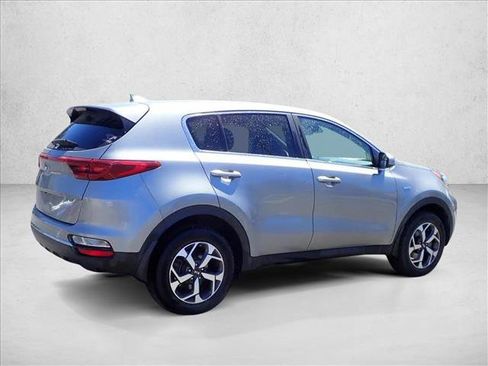 Used 2020 Kia Sportage LX AWD/4WD image 3