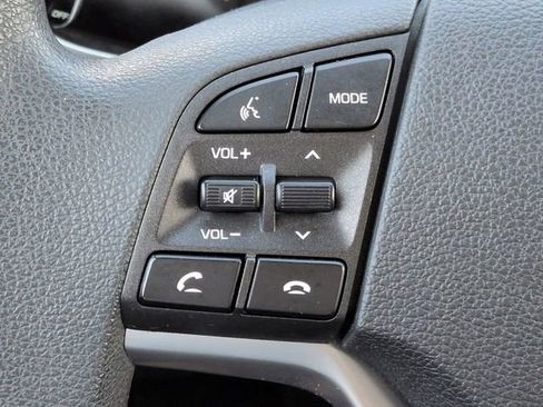 Used 2021 Hyundai Tucson Value FWD image 24