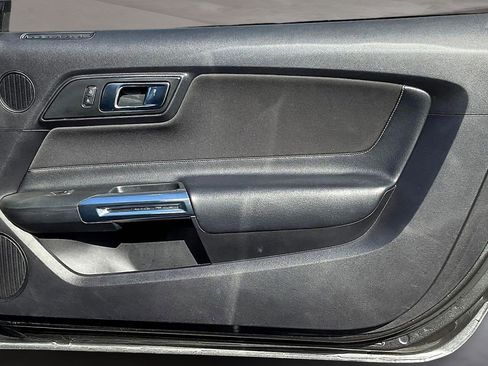 Used 2019 Ford Mustang Coupe w/ Equipment Group 101A image 27