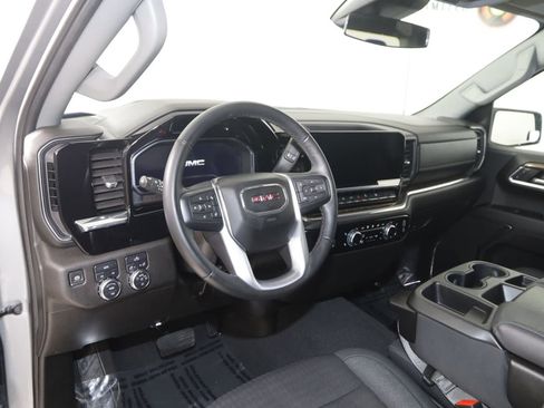 Used 2024 GMC Sierra 1500 Elevation image 26