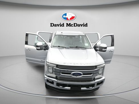 Used 2018 Ford F250 Lariat w/ Lariat Ultimate Package AWD/4WD image 52