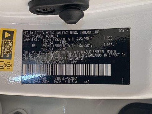 Used 2018 Toyota Highlander Limited AWD/4WD image 33