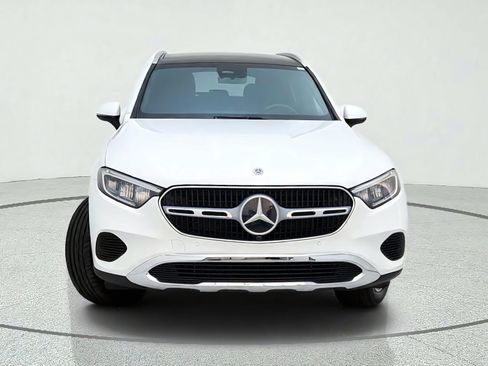 Certified 2026 Mercedes-Benz GLC 300 image 3