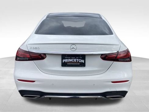 Used 2023 Mercedes-Benz E 350 4MATIC Sedan image 5