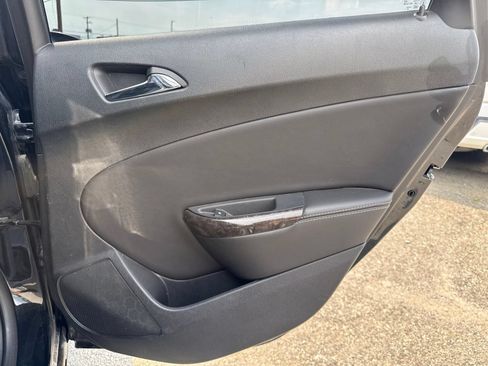 Used 2015 Buick Verano Leather w/ Experience Buick Package FWD image 30