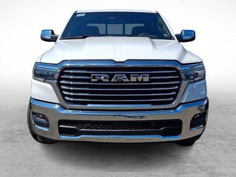 Used 2025 RAM 1500 Laramie AWD/4WD image 2