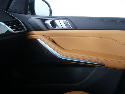 Certified 2023 BMW X5 sDrive40i w/ Climate Comfort Package image 26