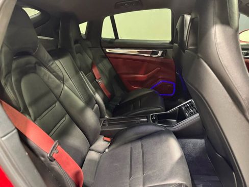 Used 2018 Porsche Panamera 4S image 48