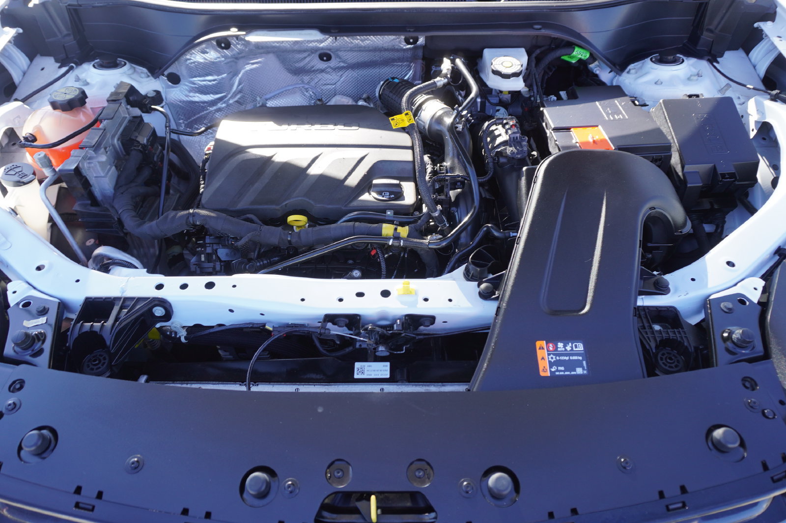 Used 2024 Chevrolet Trax RS w/ Sunroof Package FWD image 23
