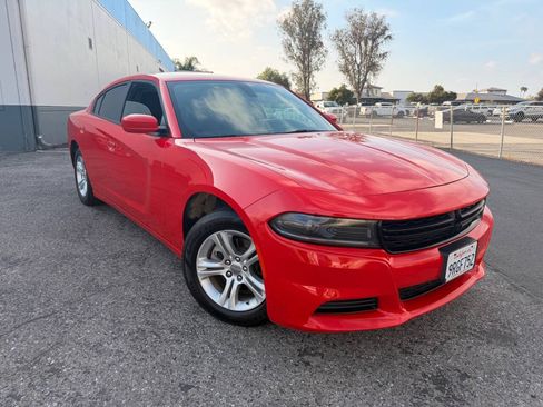 Used 2022 Dodge Charger SXT RWD image 5