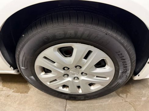 Used 2016 Dodge Grand Caravan SE w/ Quick Order Package 29E SE image 31