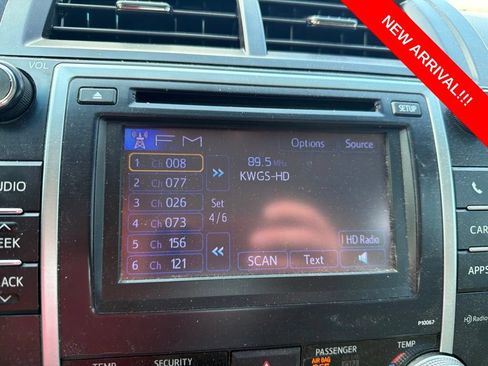 Used 2012 Toyota Camry XLE w/ Convenience Pkg FWD image 10