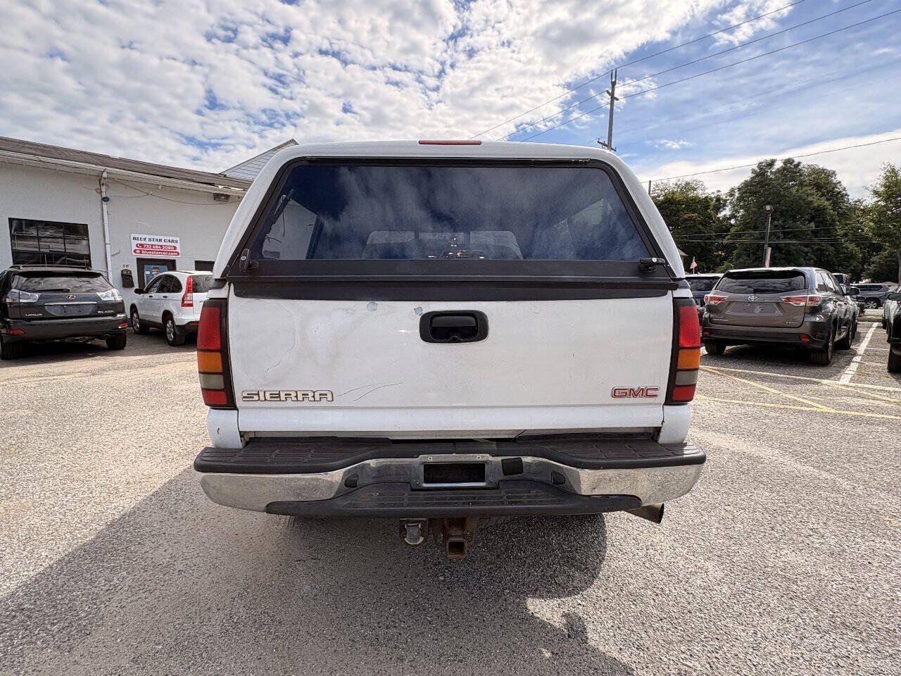 Used 2006 GMC Sierra 2500 SLT w/ Heavy-Duty Power Package AWD/4WD image 11