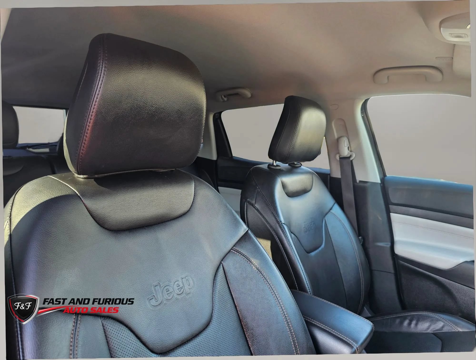 Used 2022 Jeep Compass Limited w/ Elite Group AWD/4WD image 14