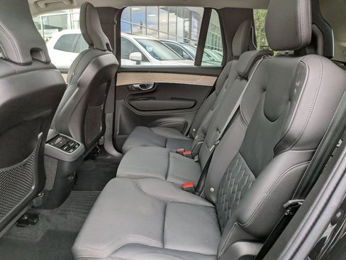 Used 2026 Volvo XC90 B5 Plus w/ Protection Package image 19