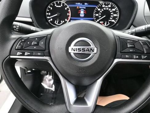 Used 2020 Nissan Altima 2.5 S FWD image 19