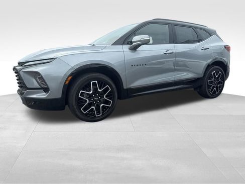 Used 2024 Chevrolet Blazer RS FWD image 5