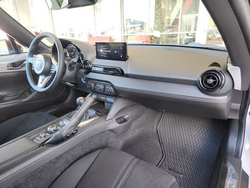 Used 2024 MAZDA MX-5 Miata Club w/ Interior Package image 22