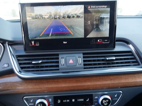 Certified 2023 Audi Q5 2.0T Premium Plus w/ Premium Plus Package image 45