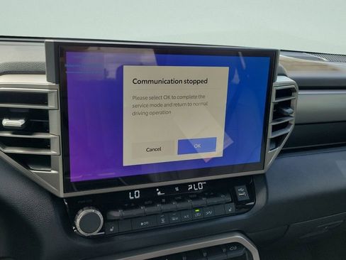 New 2026 Toyota Tundra SR5 AWD/4WD image 17