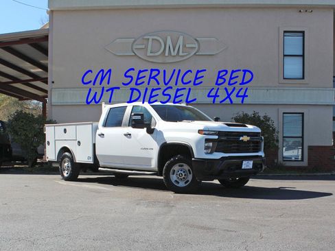 Used 2024 Chevrolet Silverado 2500 W/T w/ WT Fleet Convenience Package AWD/4WD image 2
