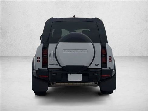 Used 2023 Land Rover Defender 110 X-Dynamic SE AWD/4WD image 6