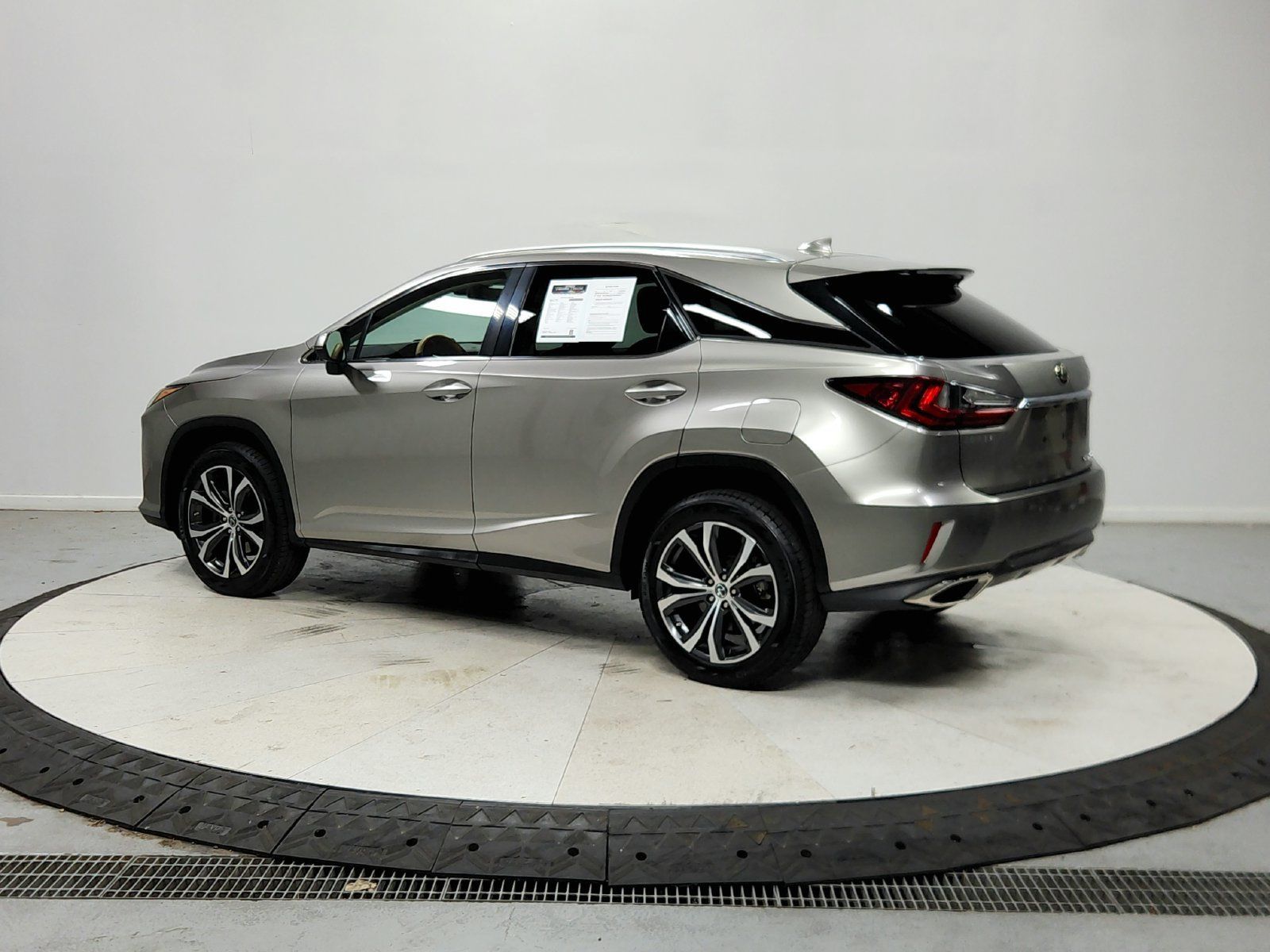 Used 2019 Lexus RX 350 FWD image 6