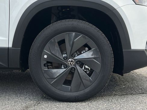 New 2026 Volkswagen Taos S image 7