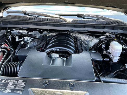 Used 2018 Chevrolet Silverado 1500 LT w/ All Star Edition image 33