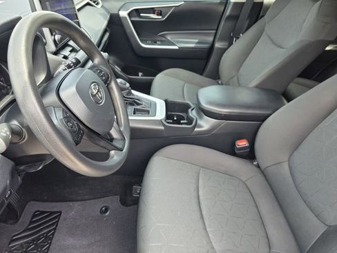 Certified 2023 Toyota RAV4 XLE w/ Convenience Package FWD image 11